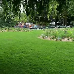 Chez Vous - Marguerite Et Emile